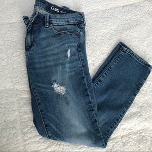 Gap ‘Girlfriend’ Jeans